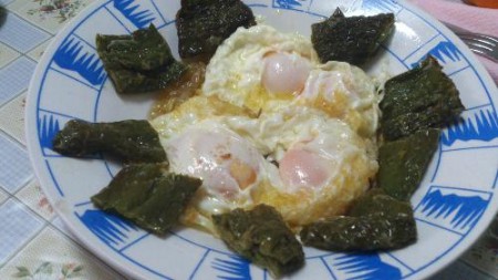 Huevos fritos de dos yemas